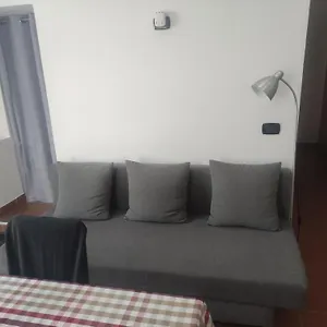 Vacanzella Con Terrazzo , Napoli Italia